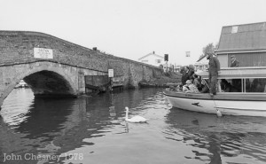 potter70s_01 Potter Heigham Bridge - John Chesney 1978