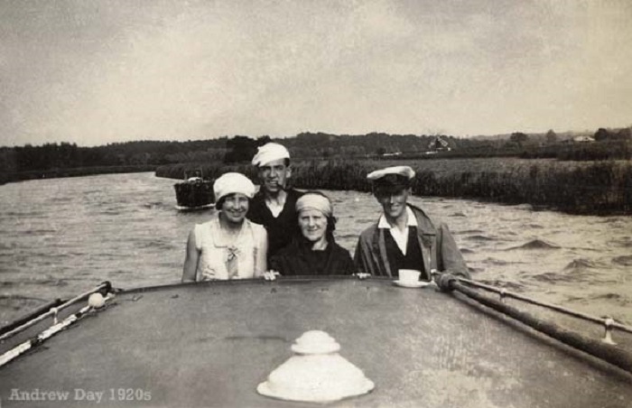 Cruising on the Norfolk Broads 1920s