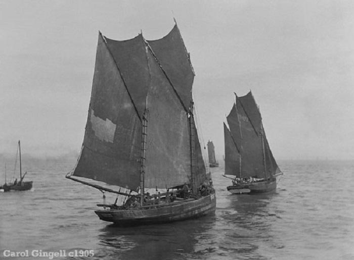 Great Yarmouth fishing trawlers c1905