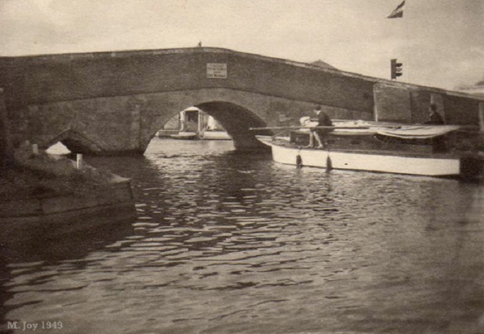 Potter Heighan Bridge 1949