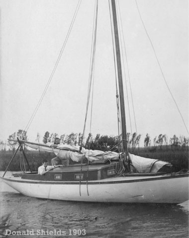 Sailing cruiser Frolic 1903
