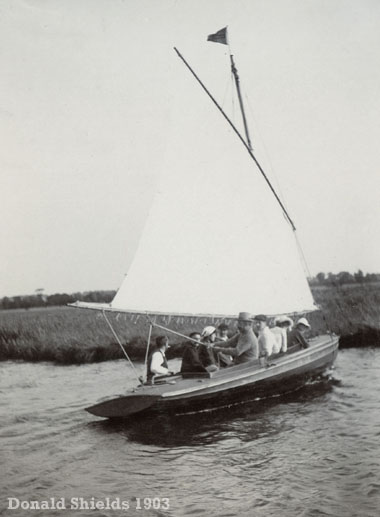 Norfolk Broads halfdecker 1903