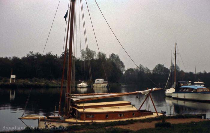 Redwing from Bowers Craft 1970s