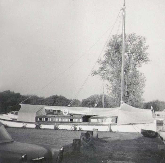 Wherry Yacht Lady Edith